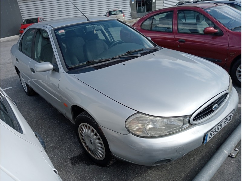 ford mondeo berlina (gd) del año 2000