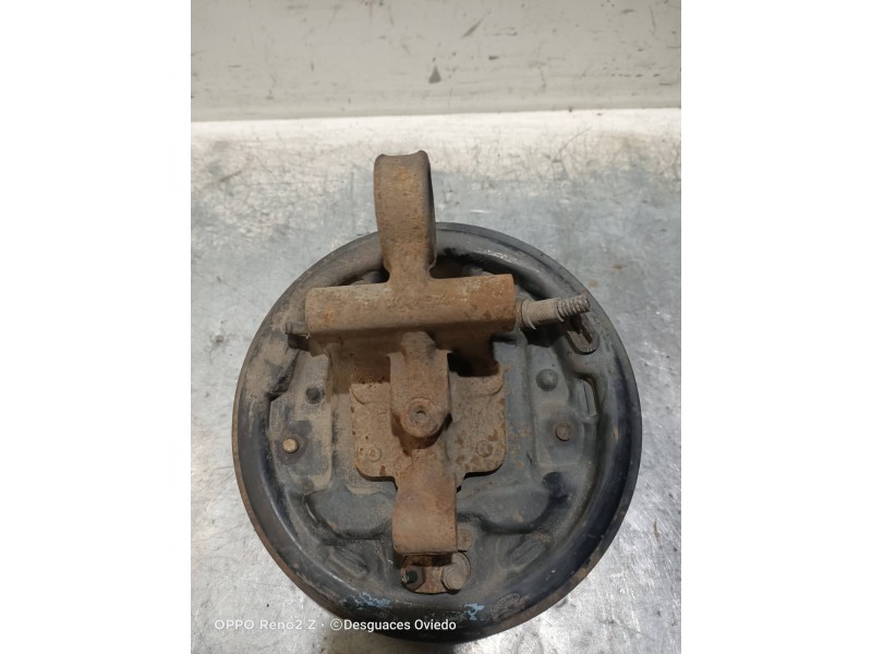 Recambio de mangueta trasera derecha para ford escort berlina cl referencia OEM IAM   