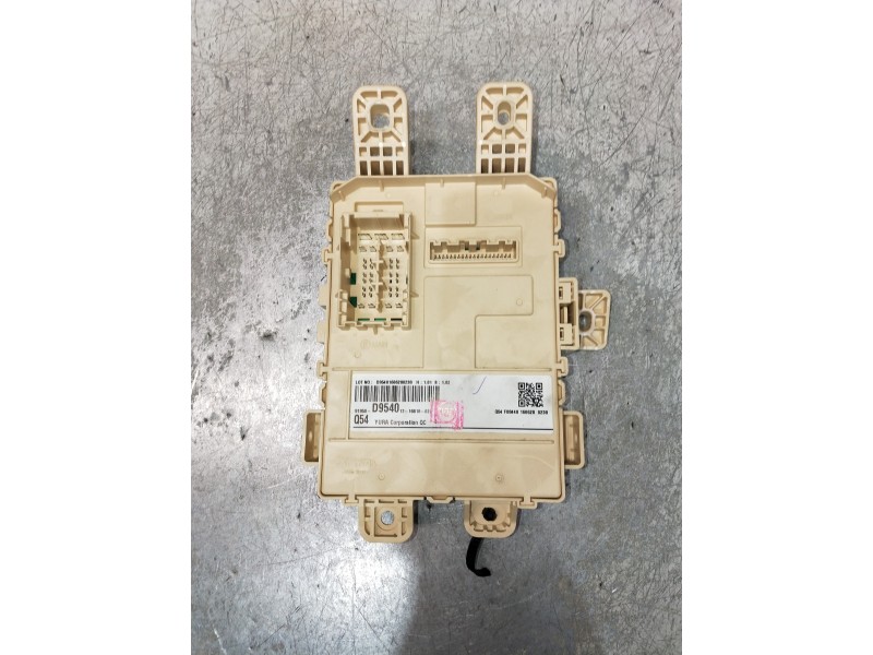 Recambio de caja reles / fusibles para kia sportage spirit 2wd referencia OEM IAM 91950D9540  