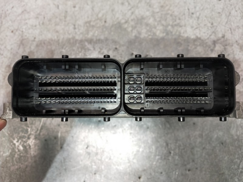 Recambio de centralita motor uce para kia sportage spirit 2wd referencia OEM IAM 0281032629 391192FGG0 