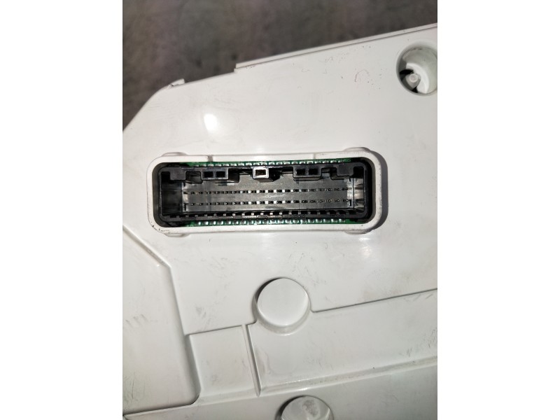 Recambio de cuadro instrumentos para kia sportage spirit 2wd referencia OEM IAM 94013F1311 7693118420 