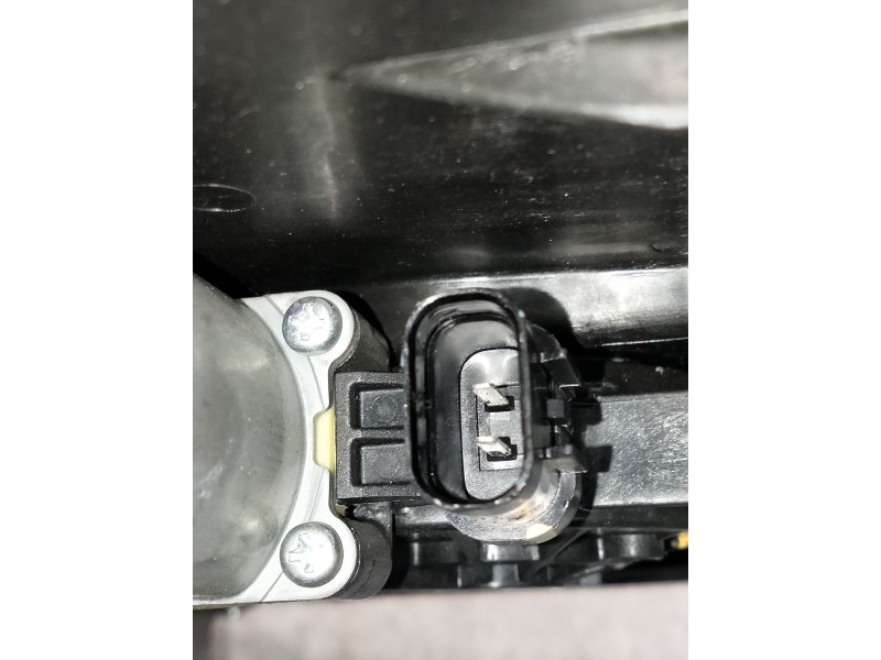 Recambio de elevalunas trasero izquierdo para kia sportage spirit 2wd referencia OEM IAM 83470F1060  5P