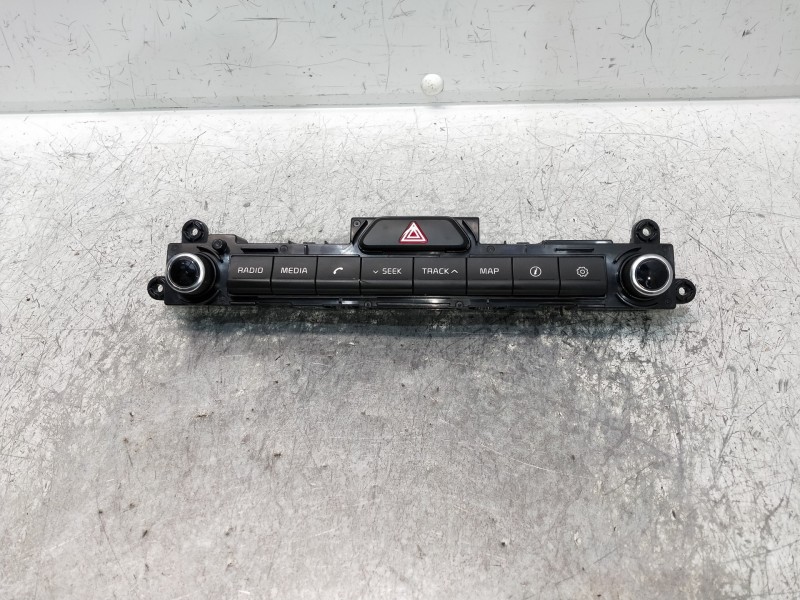 Recambio de mando multifuncion para kia sportage spirit 2wd referencia OEM IAM D996568020 D996569210 