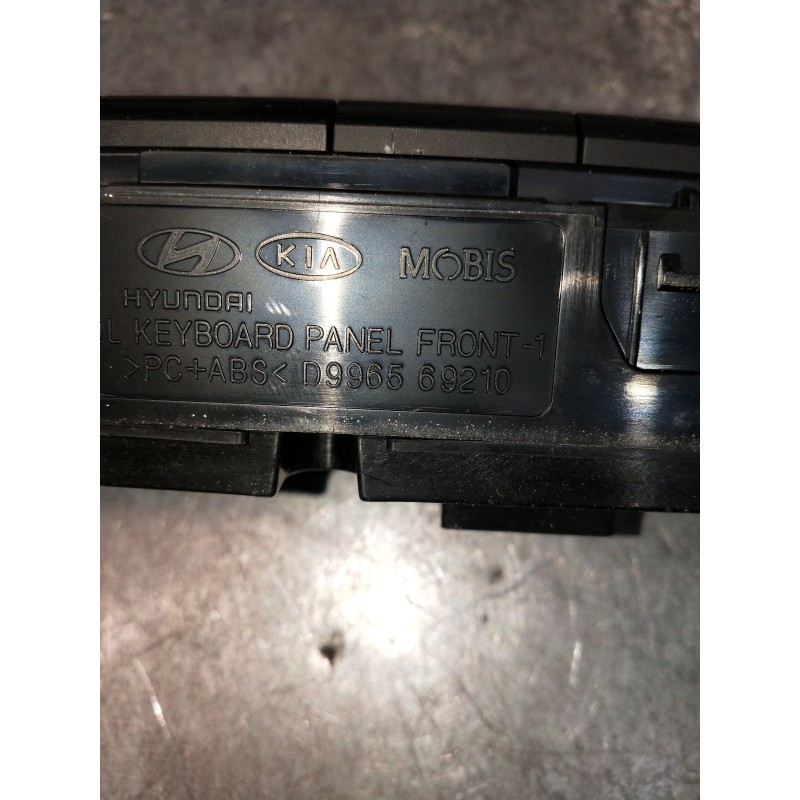 Recambio de mando multifuncion para kia sportage spirit 2wd referencia OEM IAM D996568020 D996569210 