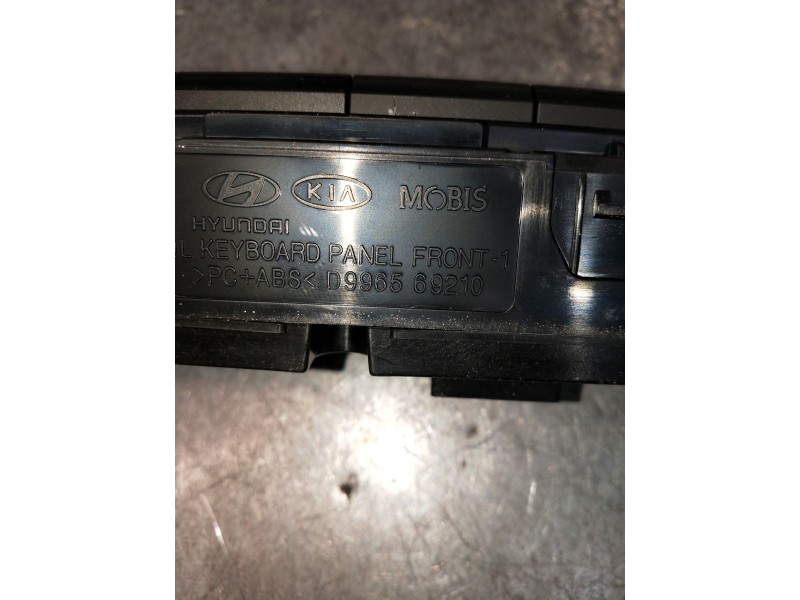 Recambio de mando multifuncion para kia sportage spirit 2wd referencia OEM IAM D996568020 D996569210 