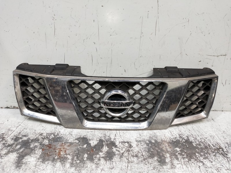 Recambio de rejilla delantera para nissan pathfinder (r51) 2.5 dci le referencia OEM IAM   