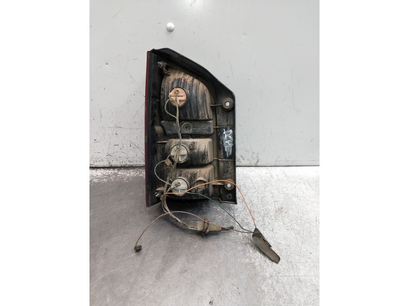 Recambio de piloto trasero derecho para nissan pathfinder (r51) 2.5 dci le referencia OEM IAM 22016550  