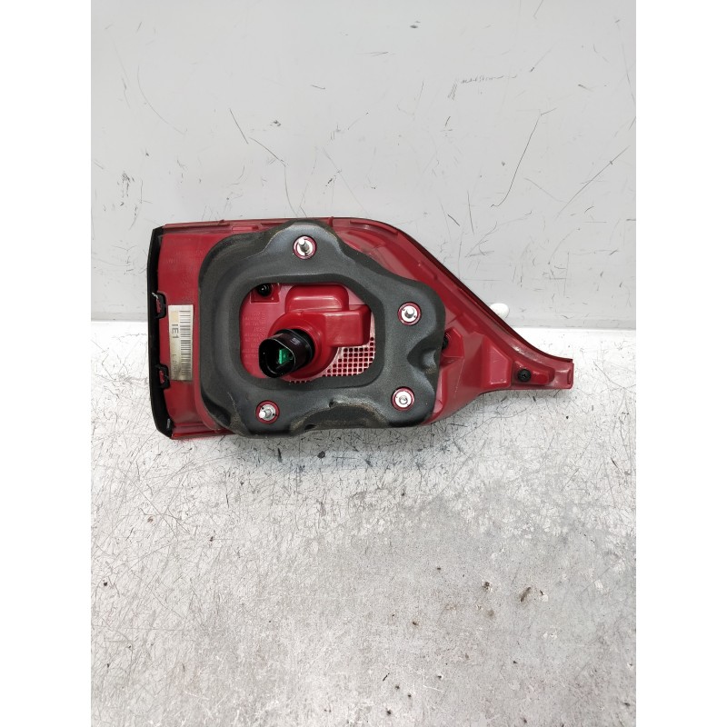 Recambio de piloto trasero izquierdo interior para kia sportage spirit 2wd referencia OEM IAM   