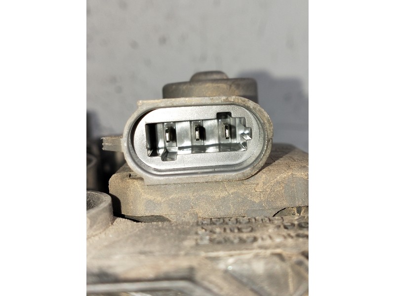 Recambio de faro izquierdo para nissan pathfinder (r51) 2.5 dci le referencia OEM IAM 26060EB30A  