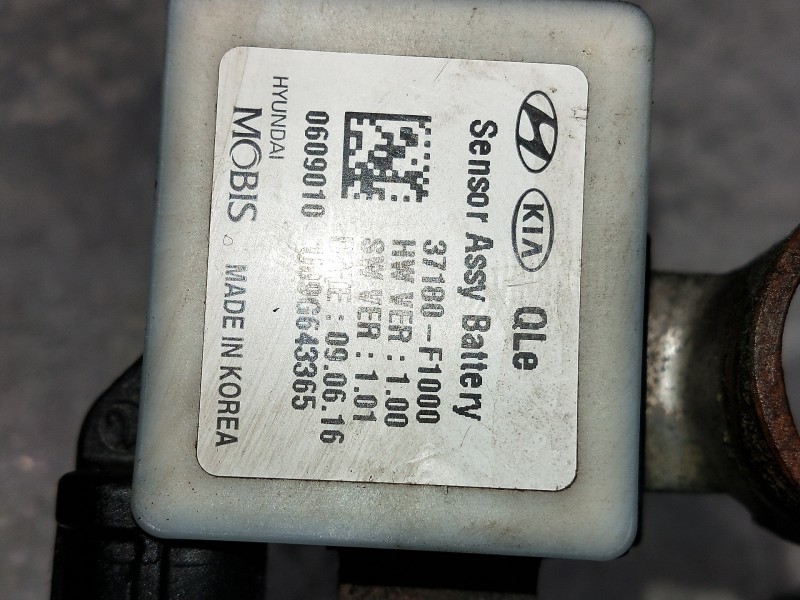 Recambio de modulo electronico para kia sportage spirit 2wd referencia OEM IAM 37180F1000  