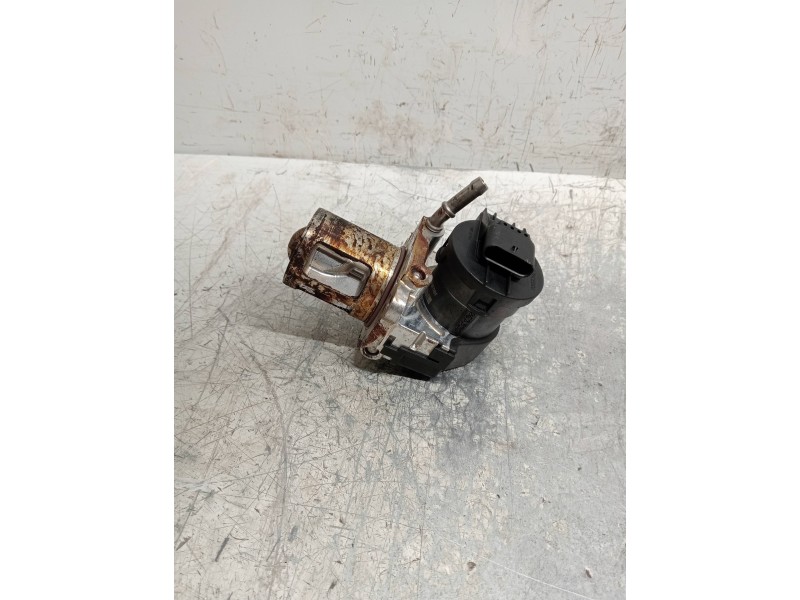 Recambio de valvula egr para mercedes clase clk (w207) coupe 350 cdi be prime edition (207.322) referencia OEM IAM A6421401060  