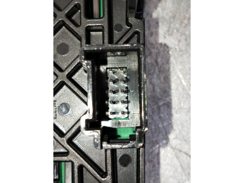 Recambio de mando multifuncion para audi a5 sportback (8t) 2.0 tdi (140kw) referencia OEM IAM 8R17134633Q7  