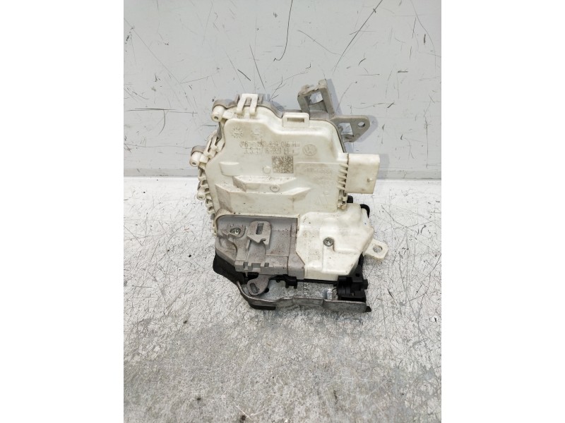 Recambio de motor cierre centralizado trasero derecho para audi a5 sportback (8t) 2.0 tdi (140kw) referencia OEM IAM 8K0839016H 