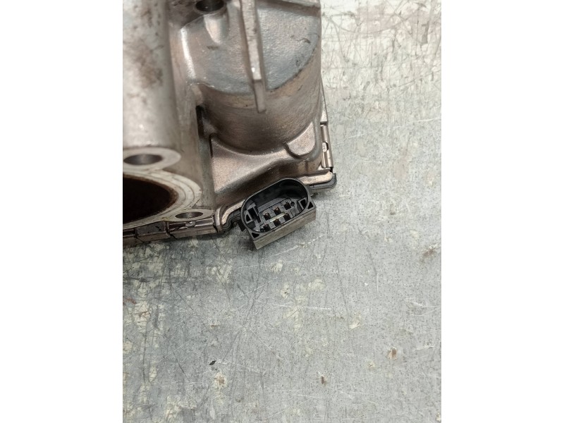 Recambio de caja mariposa para mercedes clase clk (w207) coupe 350 cdi be prime edition (207.322) referencia OEM IAM 0281002894 