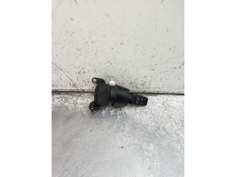 Recambio de mando limpia para ford escort berlina cl referencia OEM IAM 87AG17K478  