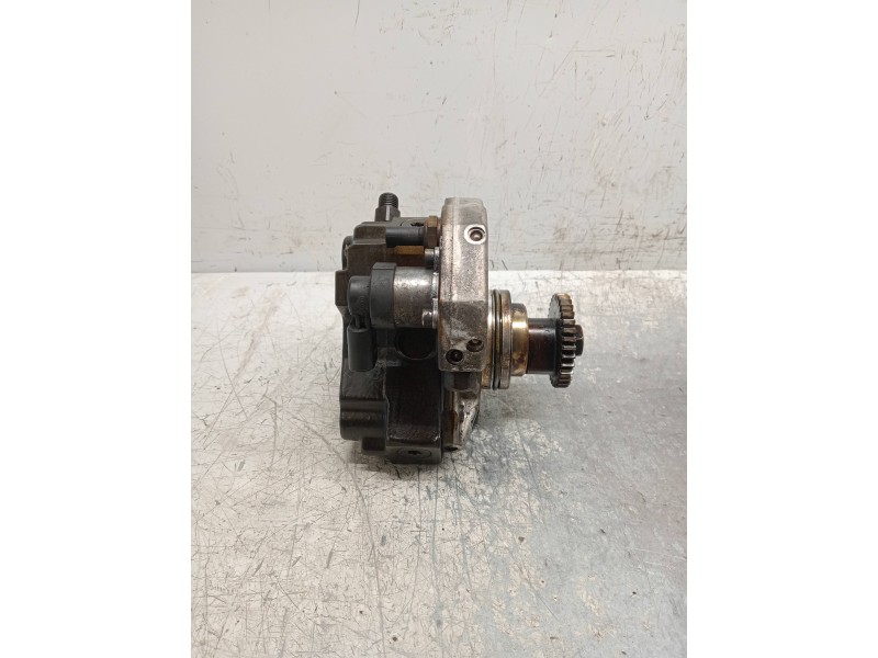 Recambio de bomba inyeccion para mercedes clase clk (w207) coupe 350 cdi be prime edition (207.322) referencia OEM IAM 044501021