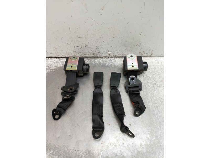 Recambio de juego cinturones trasero para ford escort berlina cl referencia OEM IAM   5P