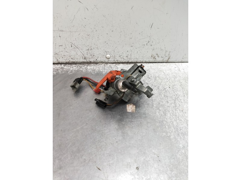 Recambio de conmutador de arranque para ford escort berlina cl referencia OEM IAM 86AB3675  