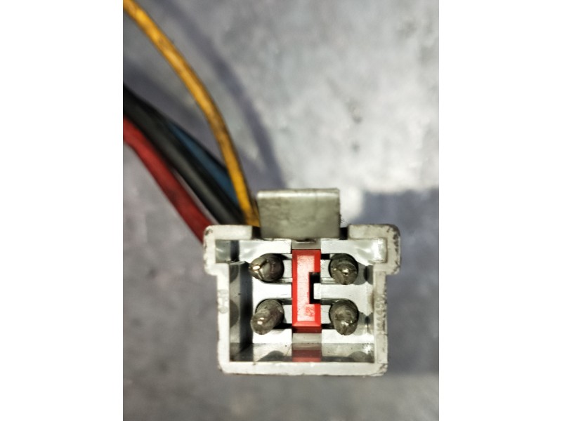 Recambio de conmutador de arranque para ford escort berlina cl referencia OEM IAM 86AB3675  