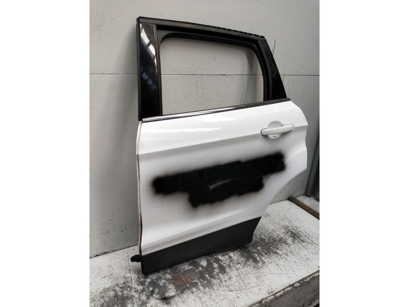 Recambio de puerta trasera izquierda para ford kuga (cbs) titanium referencia OEM IAM  5P 