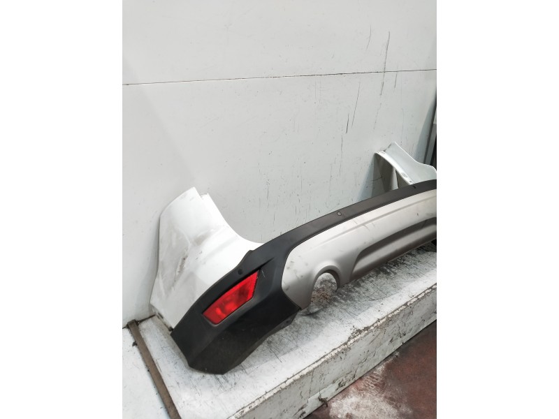 Recambio de paragolpes trasero para ford kuga (cbs) titanium referencia OEM IAM   