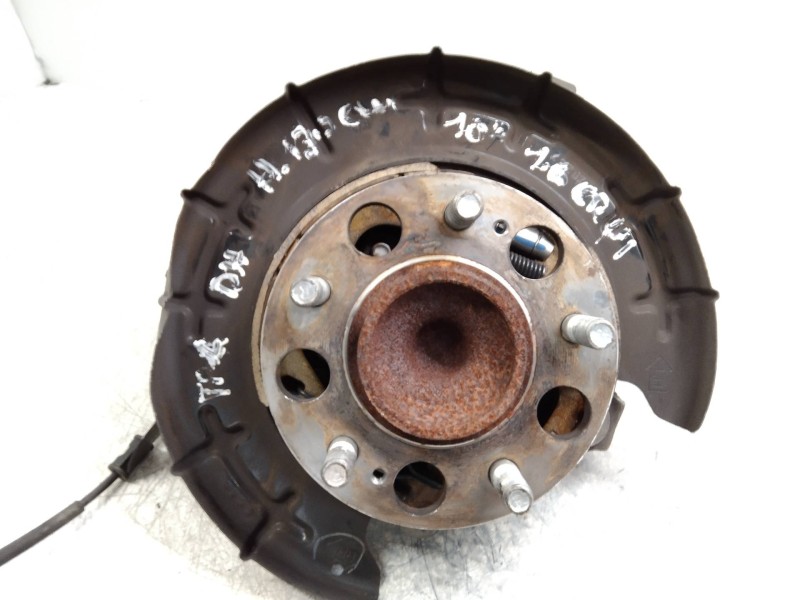 Recambio de mangueta trasera derecha para hyundai i30cw 1.6 crdi cat referencia OEM IAM   