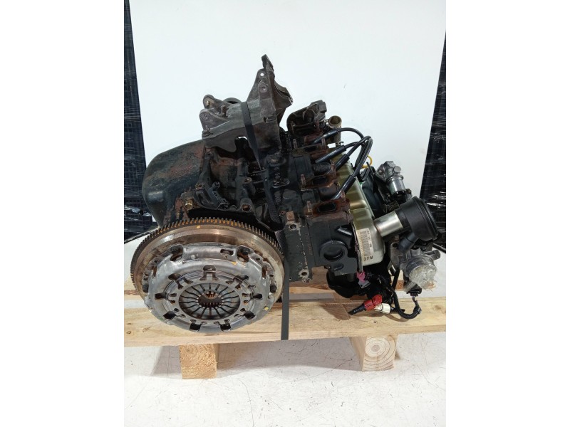 Recambio de motor completo para ford fiesta berlina (dx) ambiente referencia OEM IAM J4R YTB0066 