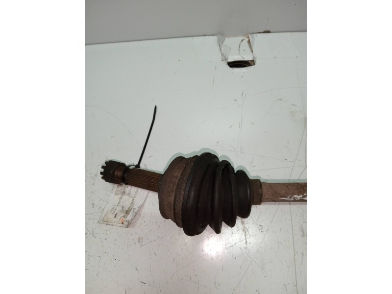 Recambio de transmision delantera derecha para opel kadett e 1.6 referencia OEM IAM    Recambio de transmision delantera derecha para opel kadett e 1.6 referencia OEM IAM