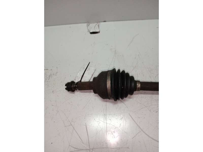 Recambio de transmision delantera izquierda para opel vivaro referencia OEM IAM   