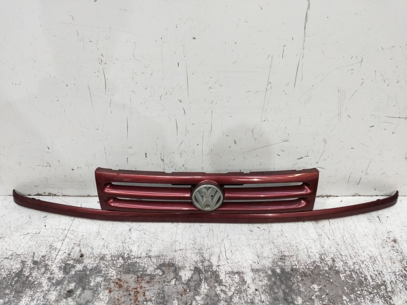 Recambio de rejilla delantera para volkswagen vento (1h2) gl referencia OEM IAM   