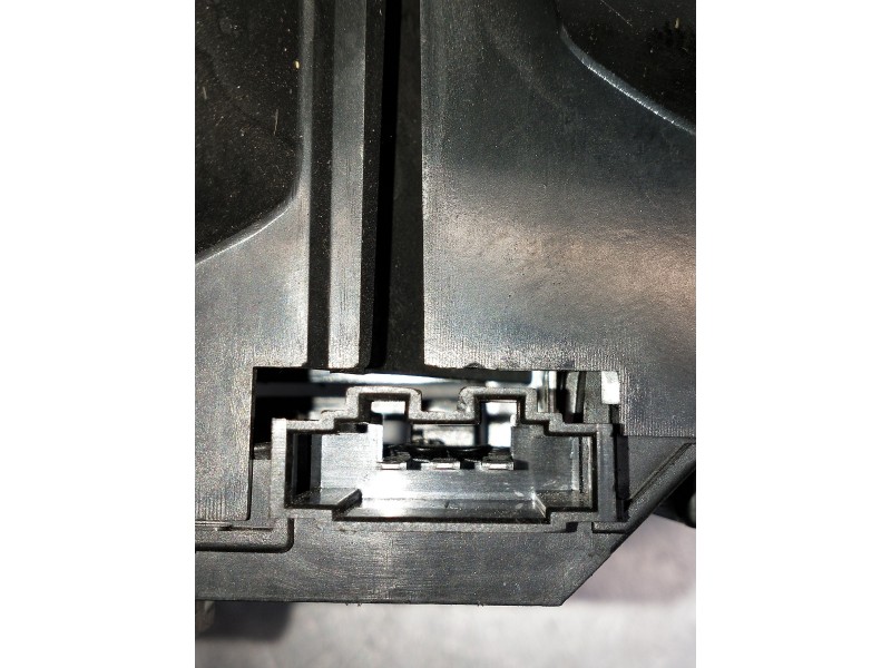 Recambio de piloto trasero izquierdo interior para volkswagen vento (1h2) gl referencia OEM IAM 1H5945259  