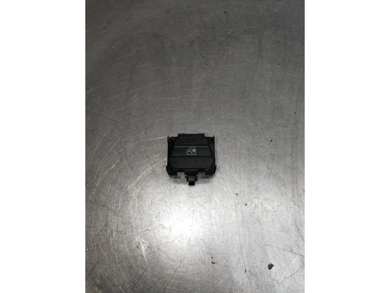 Recambio de mando elevalunas delantero derecho para volkswagen vento (1h2) gl referencia OEM IAM 1H959855C  