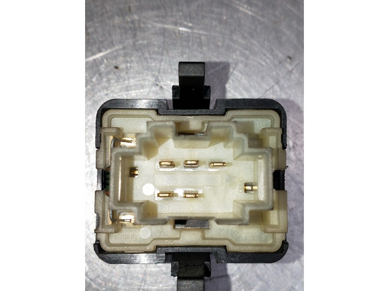 Recambio de mando elevalunas delantero derecho para volkswagen vento (1h2) gl referencia OEM IAM 1H959855C  