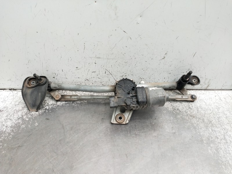 Recambio de motor limpia delantero para opel astra h berlina cosmo referencia OEM IAM 3397020632  