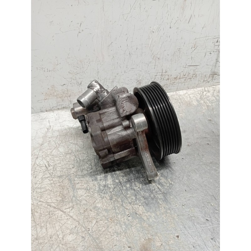 Recambio de bomba direccion para mercedes clase clk (w207) coupe 350 cdi be prime edition (207.322) referencia OEM IAM   