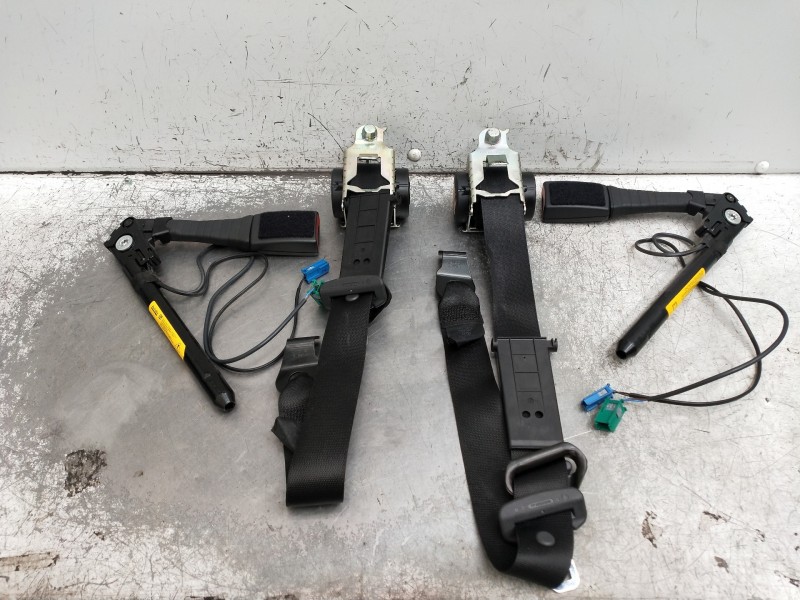 Recambio de juego cinturones delantero para opel astra h berlina cosmo referencia OEM IAM   5P
