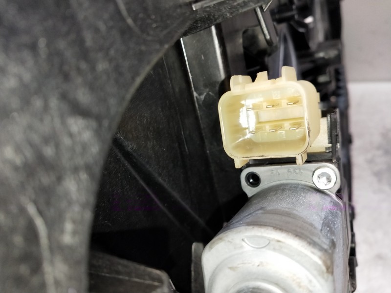 Recambio de elevalunas delantero derecho para ford fiesta (ccn) trend referencia OEM IAM C1BBB045H16AC  3P