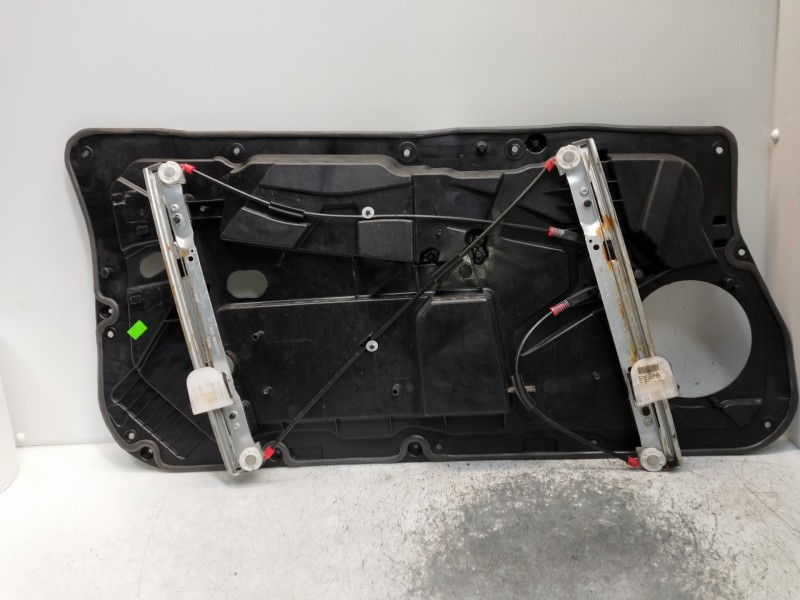 Recambio de elevalunas delantero derecho para ford fiesta (ccn) trend referencia OEM IAM C1BBB045H16AC  3P