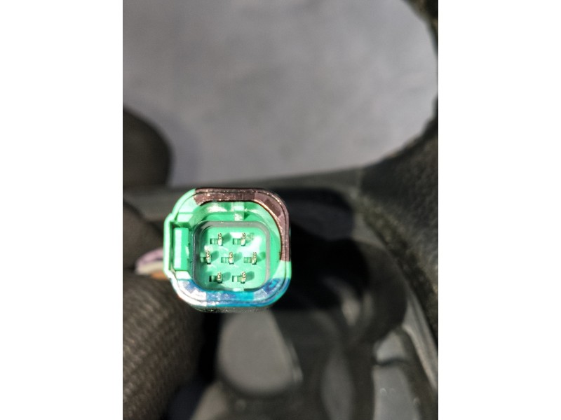 Recambio de volante para ford kuga (cbs) titanium referencia OEM IAM   