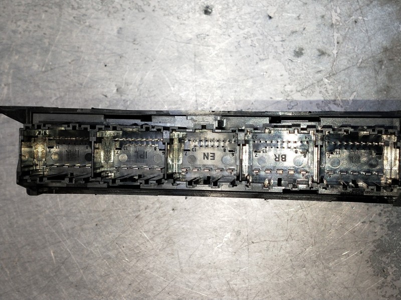 Recambio de modulo electronico para ford kuga (cbs) titanium referencia OEM IAM AV6N19G481AM  