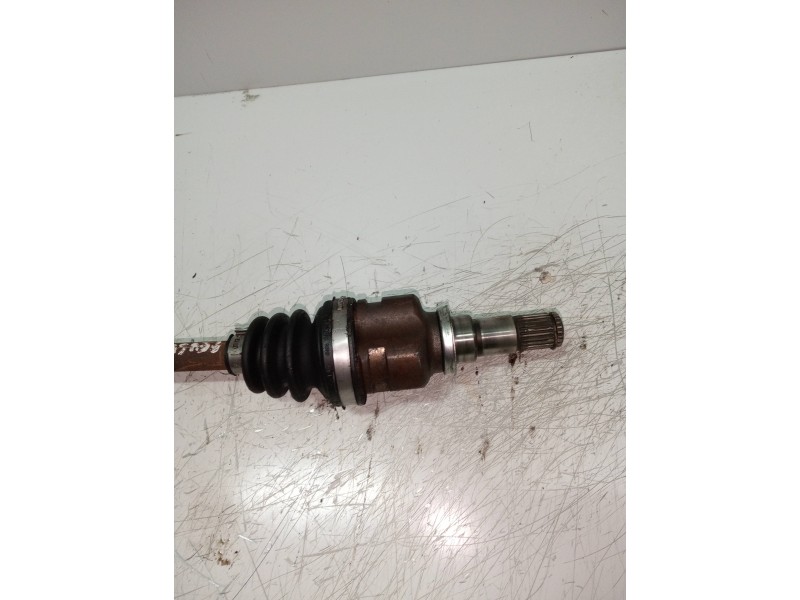 Recambio de transmision delantera izquierda para peugeot 107 rc-line referencia OEM IAM   