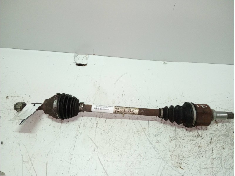 Recambio de transmision delantera izquierda para peugeot 1007 1.4 hdi referencia OEM IAM 9647106980  