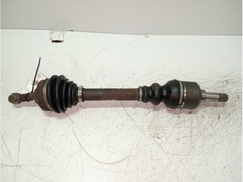 Recambio de transmision delantera izquierda para peugeot 206 berlina xt referencia OEM IAM    Recambio de transmision delantera izquierda para peugeot 206 berlina xt referencia OEM IAM