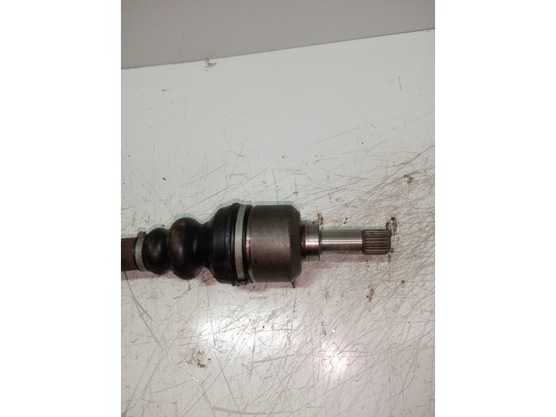 Recambio de transmision delantera izquierda para peugeot 206 berlina xt referencia OEM IAM    Recambio de transmision delantera izquierda para peugeot 206 berlina xt referencia OEM IAM