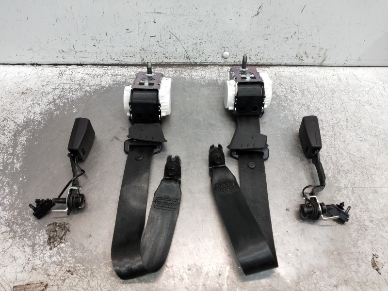Recambio de juego cinturones trasero para ford kuga (cbs) titanium referencia OEM IAM   