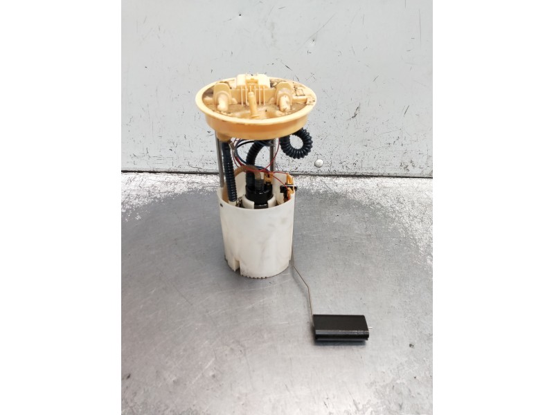 Recambio de bomba combustible para ford kuga (cbs) titanium referencia OEM IAM AV419H307AA  