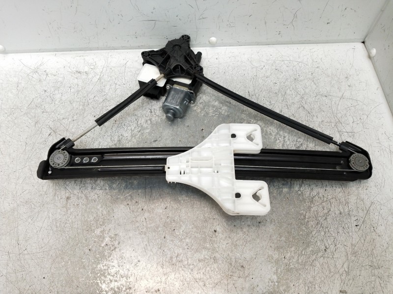 Recambio de elevalunas trasero izquierdo para seat ateca (kh7) style go referencia OEM IAM 5Q0959407E  5P