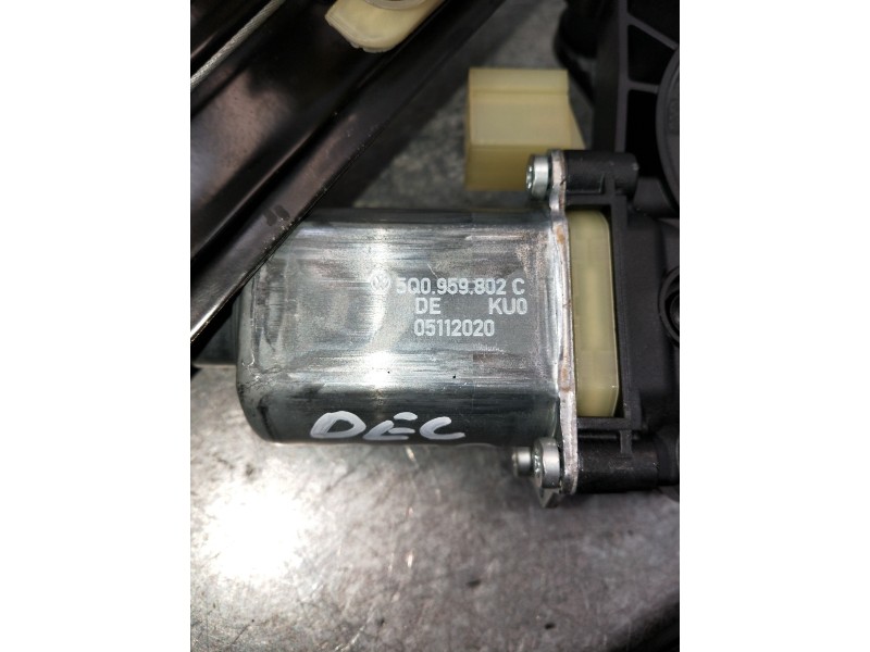Recambio de elevalunas delantero derecho para seat ateca (kh7) style go referencia OEM IAM 5Q0959802C  5P