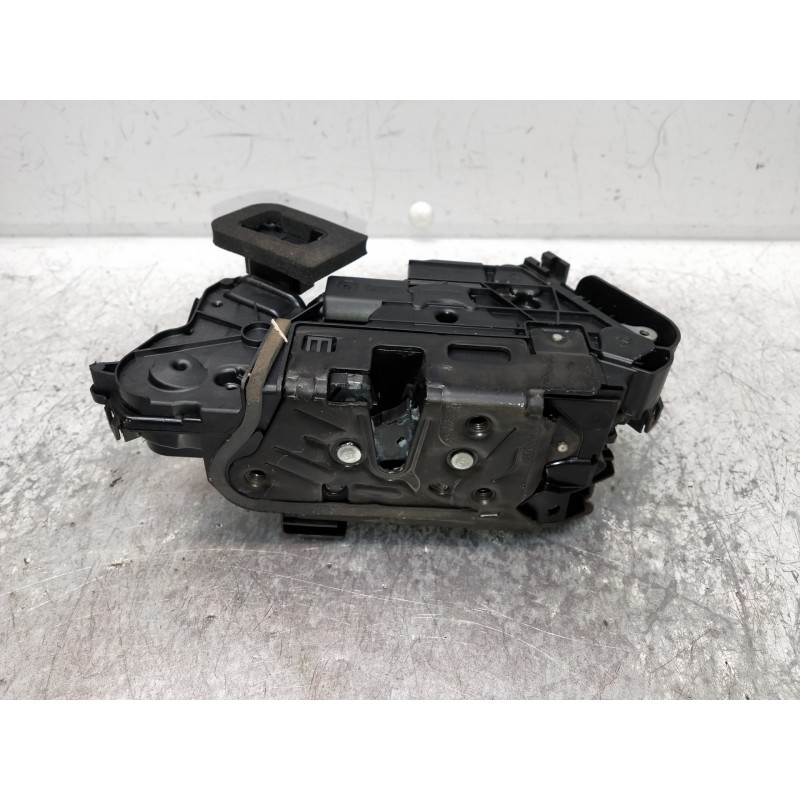 Recambio de motor cierre centralizado porton para seat ateca (kh7) style go referencia OEM IAM B5C5TB837015C  5P