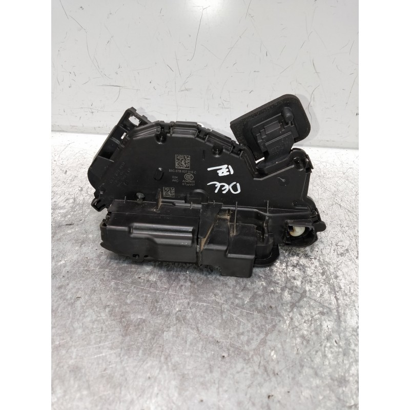 Recambio de motor cierre centralizado porton para seat ateca (kh7) style go referencia OEM IAM B5C5TB837015C  5P